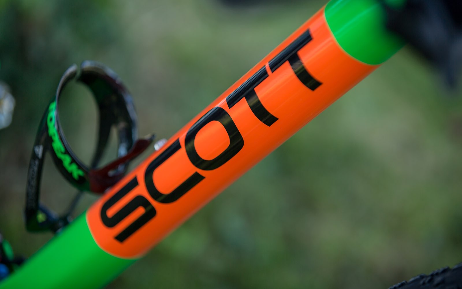 scott retro