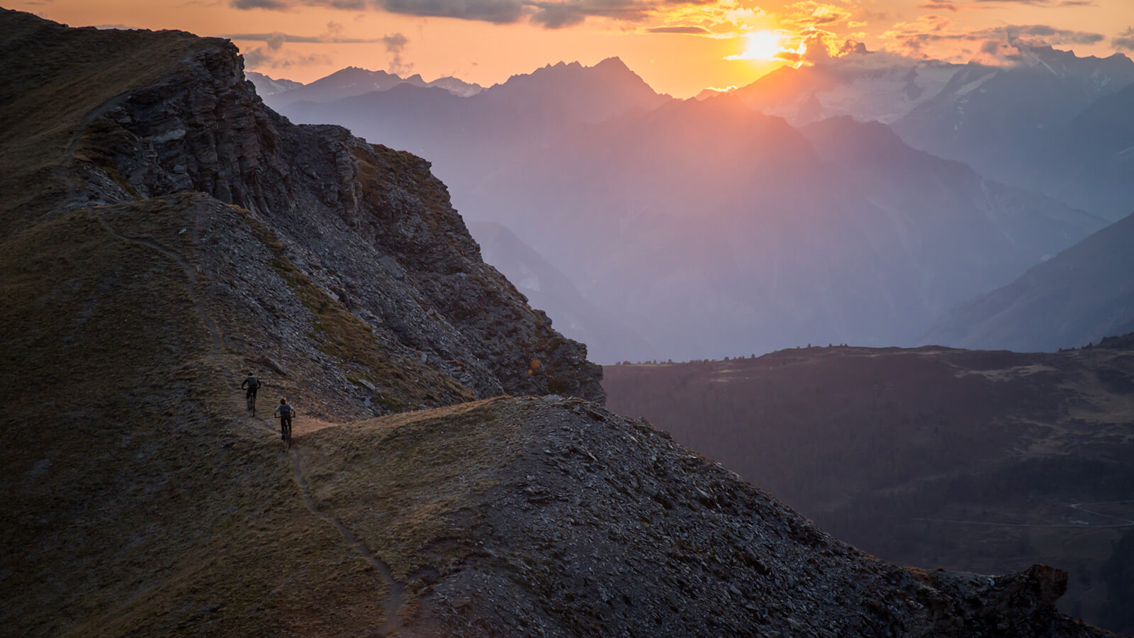 Aosta, Italy - Breathtaking experience from hut to hut